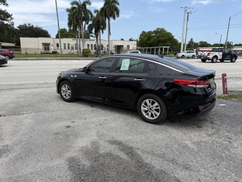 2016 Kia Optima LX