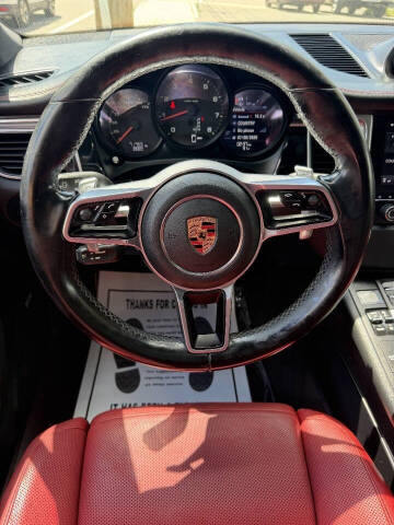 2018 Porsche Macan