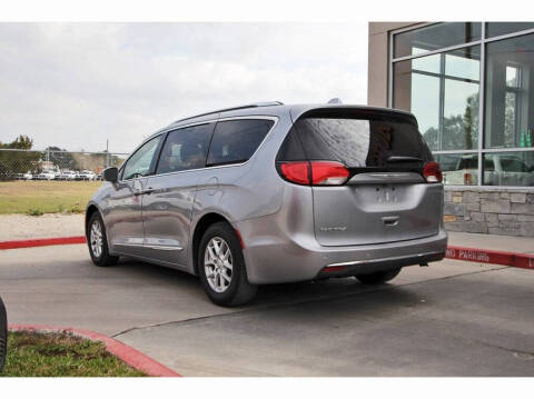 2020 Chrysler Pacifica Touring L