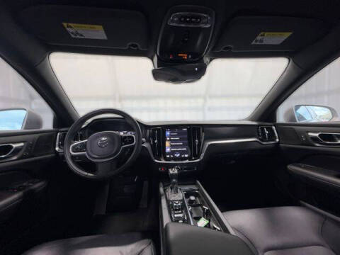 2020 Volvo S60 T5 Momentum