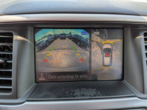 2020 Nissan Pathfinder SL