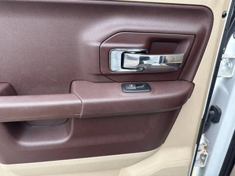 2013 RAM 1500 Laramie