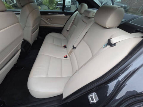 2012 BMW 5 Series 535i