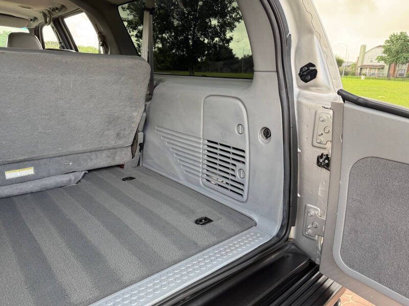 2002 Ford Excursion XLT