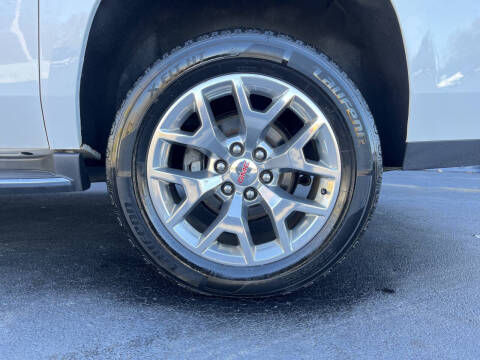 2019 GMC Yukon XL SLT