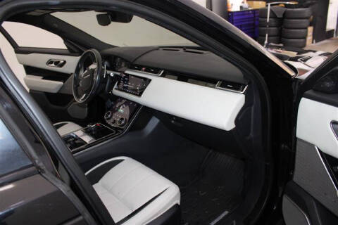 2018 Land Rover Range Rover Velar D180 R-Dynamic SE