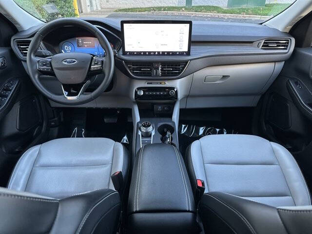 2023 Ford Escape Platinum