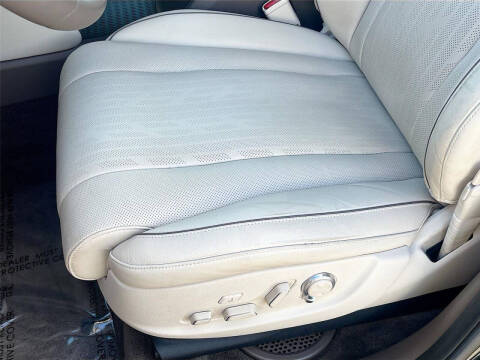 2022 Genesis GV80 2.5T