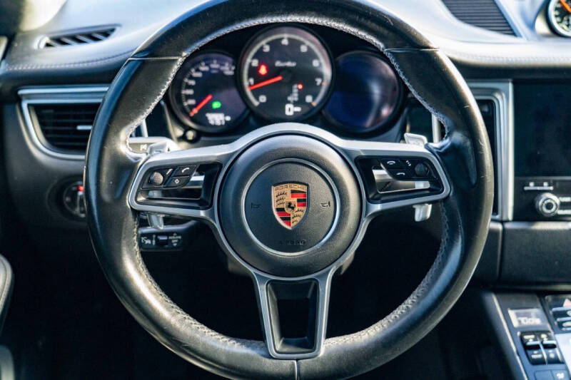 2018 Porsche Macan