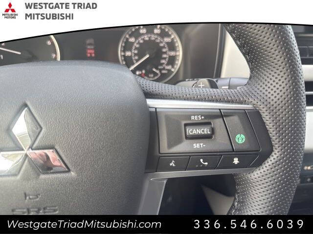 2026 Mitsubishi Outlander SE