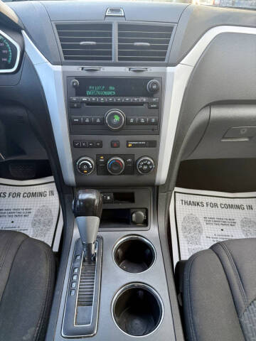 2011 Chevrolet Traverse LT