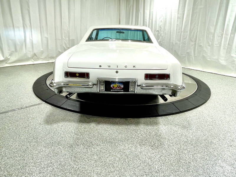1963 Buick Riviera