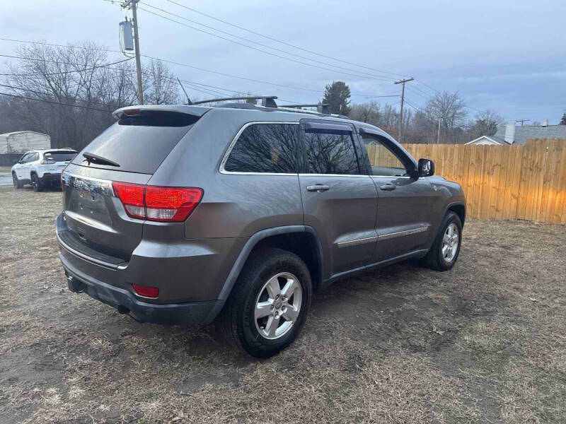 2011 Jeep Grand Cherokee Laredo