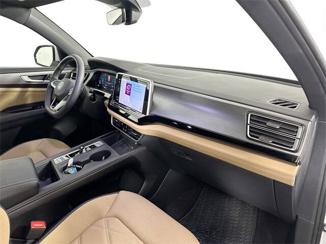 2024 Volkswagen Atlas Cross Sport SE 4Motion