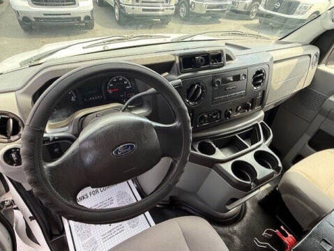 2014 Ford E-Series E-150