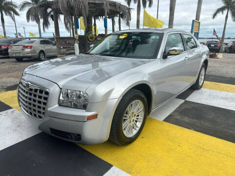 2010 Chrysler 300 for sale at D&S Auto Sales, Inc in Melbourne FL