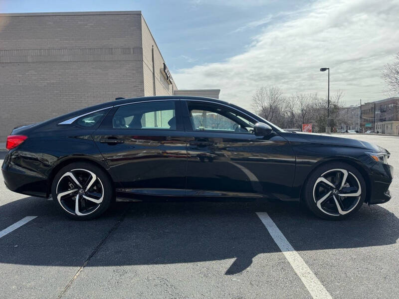 2022 Honda Accord Hybrid Sport