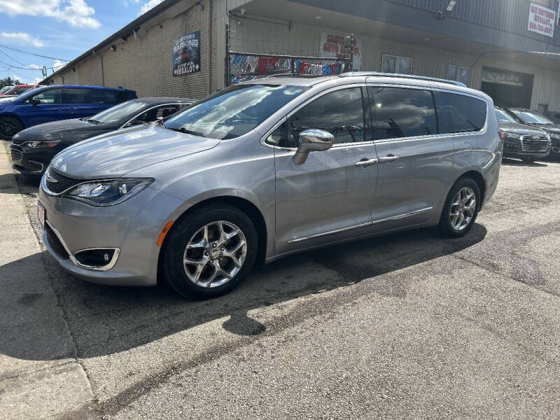 2017 Chrysler Pacifica Limited