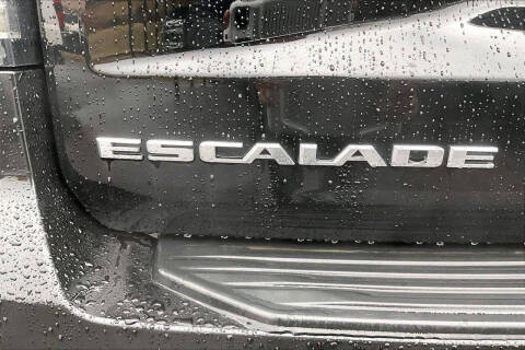 2022 Cadillac Escalade Premium Luxury