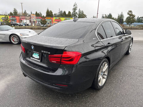 2017 BMW 3 Series 330e iPerformance