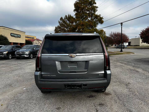 2020 Cadillac Escalade Luxury