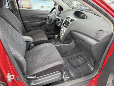 2008 Toyota Yaris