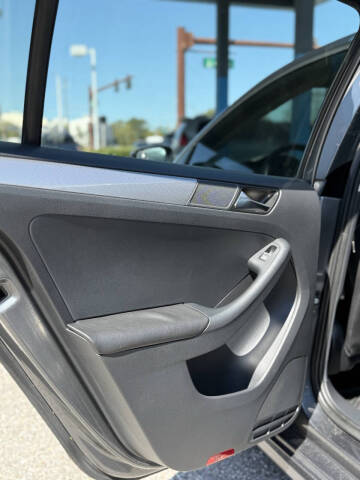 2015 Volkswagen Jetta SE