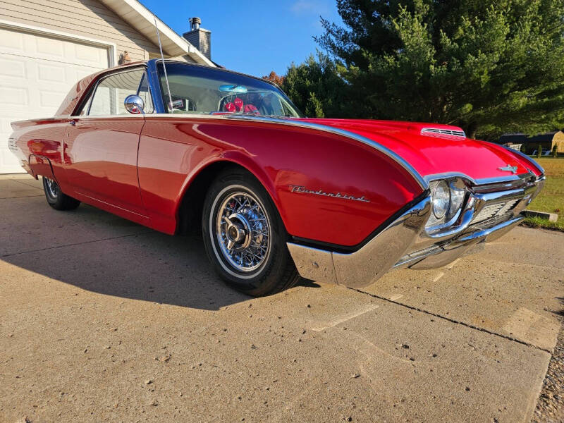 1961 Ford Thunderbird