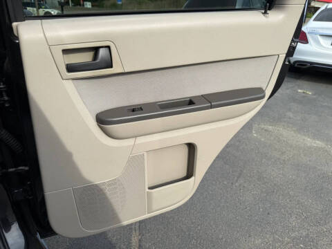2011 Ford Escape XLT