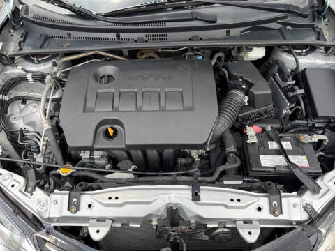 2015 Toyota Corolla LE Plus