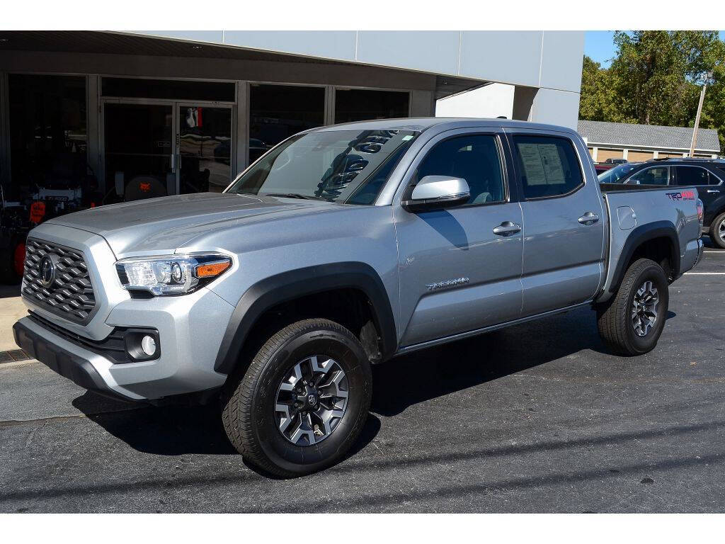 2023 Toyota Tacoma for sale at EARL DUFF PRE-OWNED CENTER in Harriman, TN