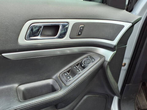 2011 Ford Explorer XLT