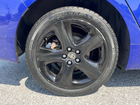 2016 Toyota Prius Three Touring