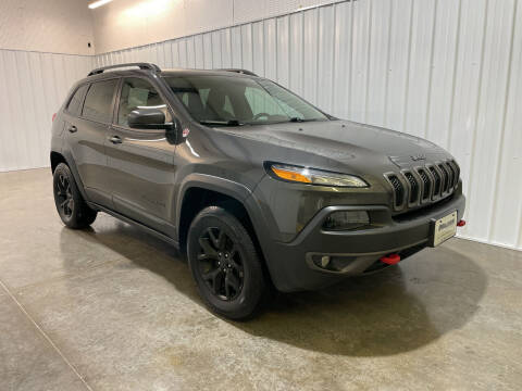 2017 Jeep Cherokee for sale at Million Motors in Adel IA