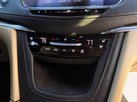 2017 Cadillac XT5 Premium Luxury