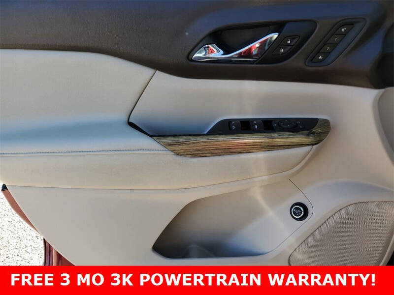 2017 GMC Acadia Denali