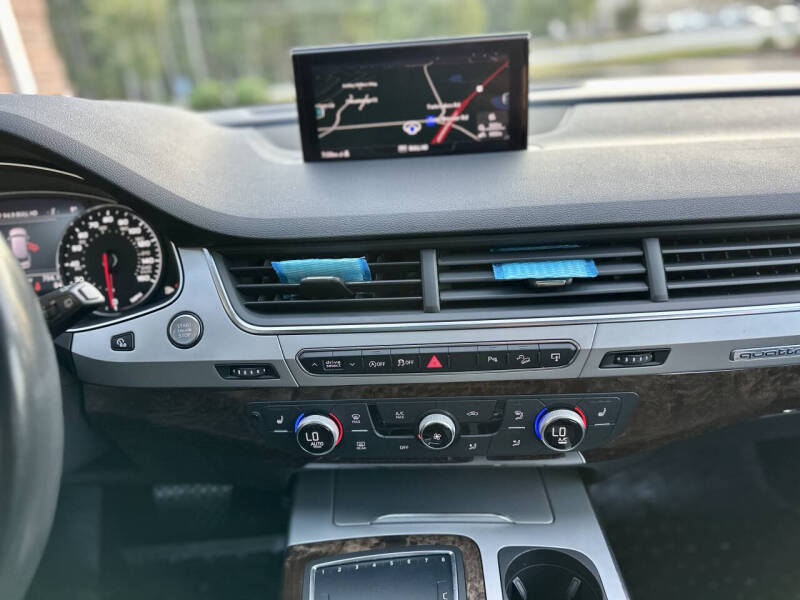 2017 Audi Q7 2.0T quattro Premium