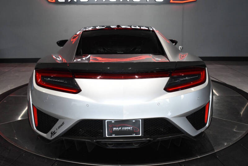 2017 Acura NSX SH-AWD Sport Hybrid