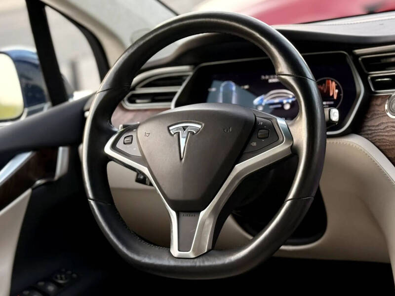 2017 Tesla Model X