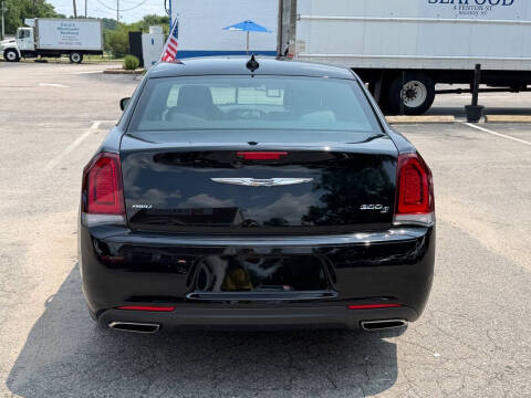 2020 Chrysler 300 S