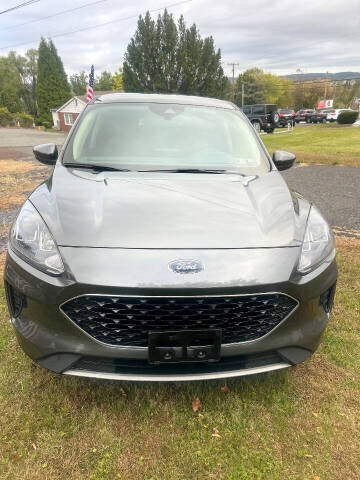 2020 Ford Escape SE
