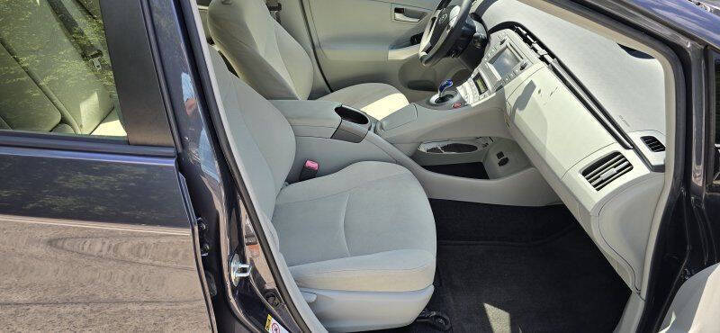 2013 Toyota Prius Three