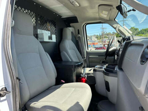 2013 Ford E-Series E-150