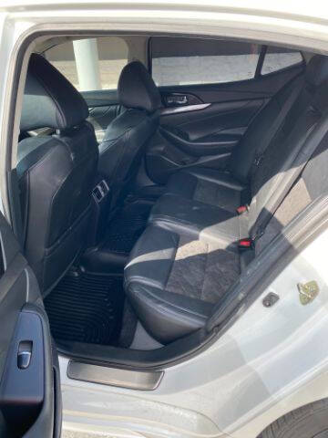 2017 Nissan Maxima 3.5 SR