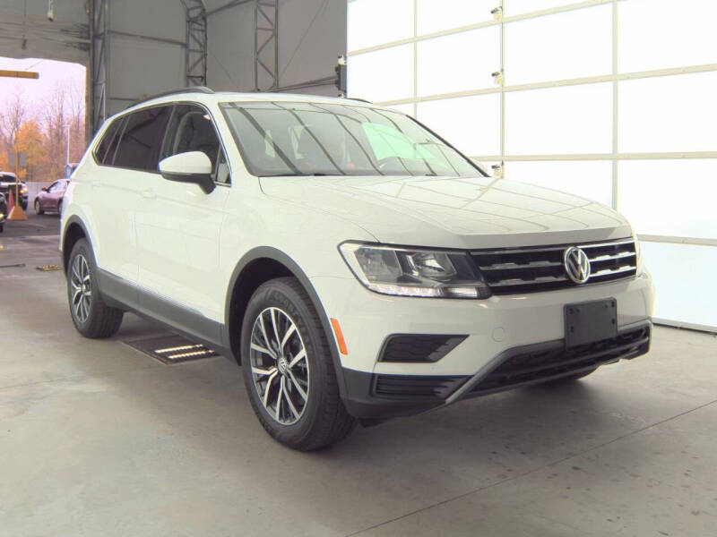2020 Volkswagen Tiguan SE's photo