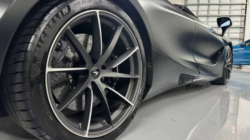 2020 McLaren 720S Spider