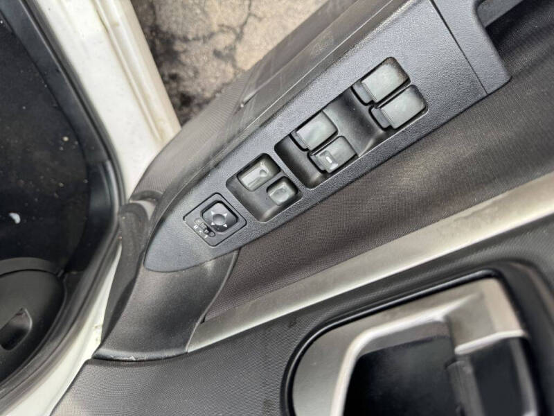 2012 Mitsubishi Galant FE