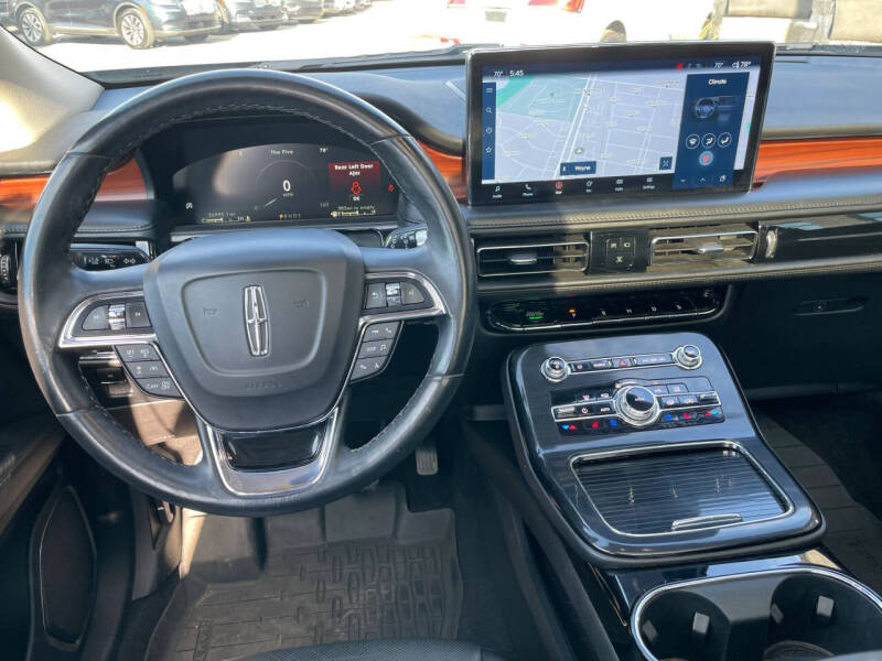 2022 Lincoln Nautilus Reserve