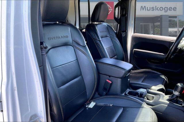 2022 Jeep Gladiator Overland