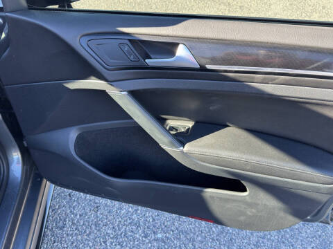 2019 Volkswagen Golf R 4Motion